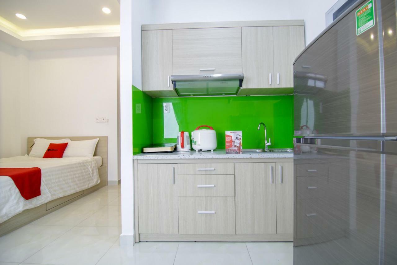 Reddoorz Near Quan Khu 7 Stadium TP. Hồ Chí Minh Ngoại thất bức ảnh